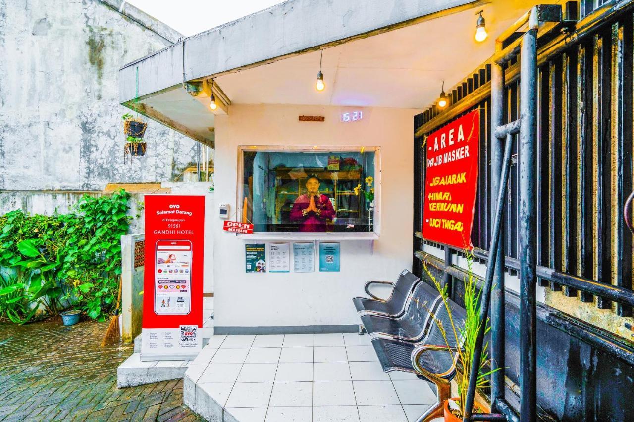 Oyo 91561 Gandhi Hotel 万隆 外观 照片